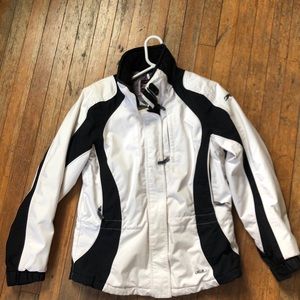 Spyder women’s ski jacket. Black & White.